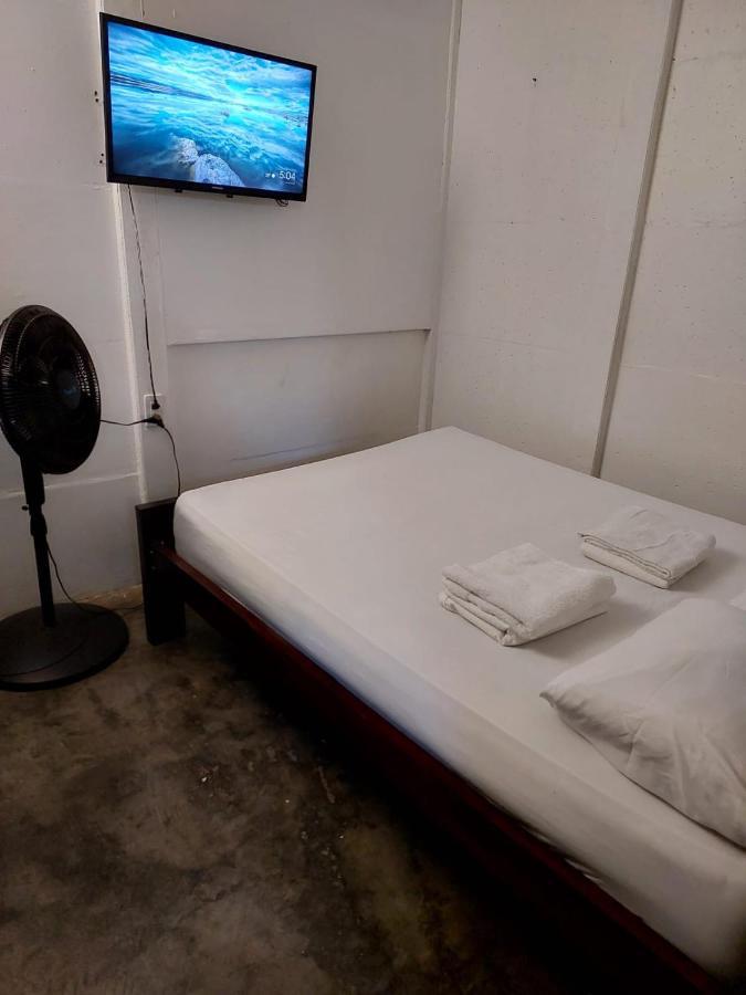 Cabinas Playa Bandera Aparthotel Parrita Eksteriør bilde